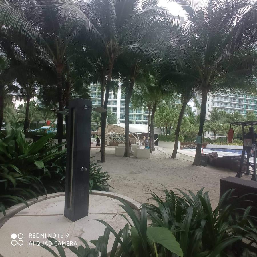 Azure Urban Resort Maui Tower Manila Exterior photo
