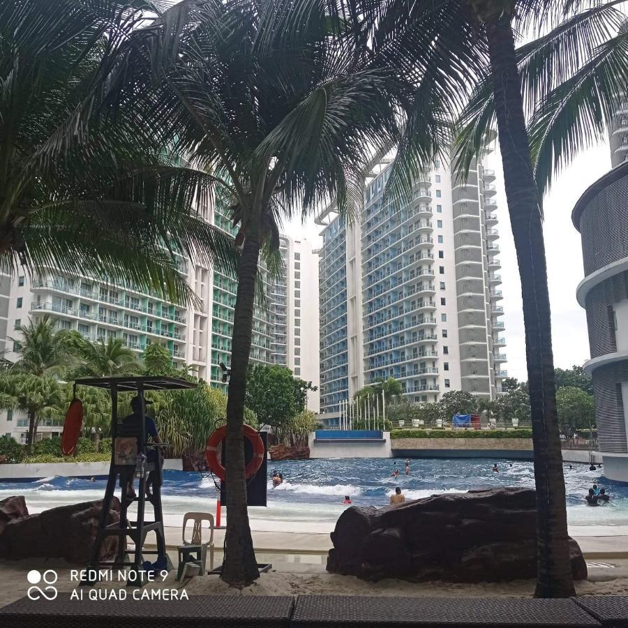 Azure Urban Resort Maui Tower Manila Exterior photo