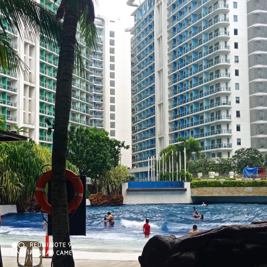 Azure Urban Resort Maui Tower Manila Exterior photo